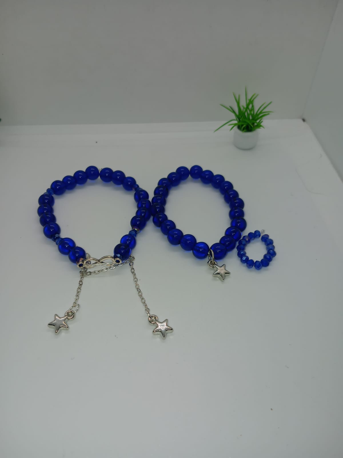CUSTOMIZED BEADED SETS