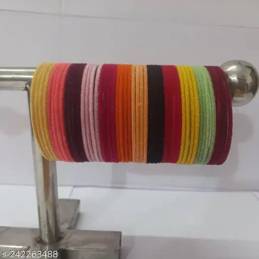 Valvet Multicolored Bangles